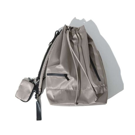 [^ԁFMS5AE72090]EX|[eBȑfނƂ΂̃iCgpĂ܂A^E[Xłg悤Ƀt@bVƋ@\˔{NT[obNɂȂĂ܂B ẼobNĽ򊴂VvȑA؂₩Ȃ̂ɂĂ܂B EV_[xgɂ͏߂̃|[`tĂ̂ŃCz⏬KȂǏKiȒPɎ[ł܂ E@\ƂĂ͑̃|PbĝŎ[XbL܂ E΂ߊ|⌨|łFXȃV[ō킹܂ EVvJoɖOAƓȃfUC̃JołАVR[fBl[gB