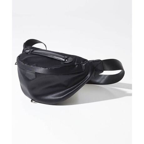 [^ԁFMS5AE70081]ExȃiCfނ̗pĂx̂oV[ɒxǂRpNgobO ECobNƂĂp܂AsȂǂ̃TuobNƂĂϏd󂢂܂B EgAEghA܂ŕL􂢂܂B EX}zzAȂǂ̕Ki[łRpNgTCYȂA|PbgŐ₷݌vłB E莝̂ŃZJhobOƂĂ΂ߊ|ƂĂFXȕɍ܂ EAWX^[xĝŎO^b`ŊȒP