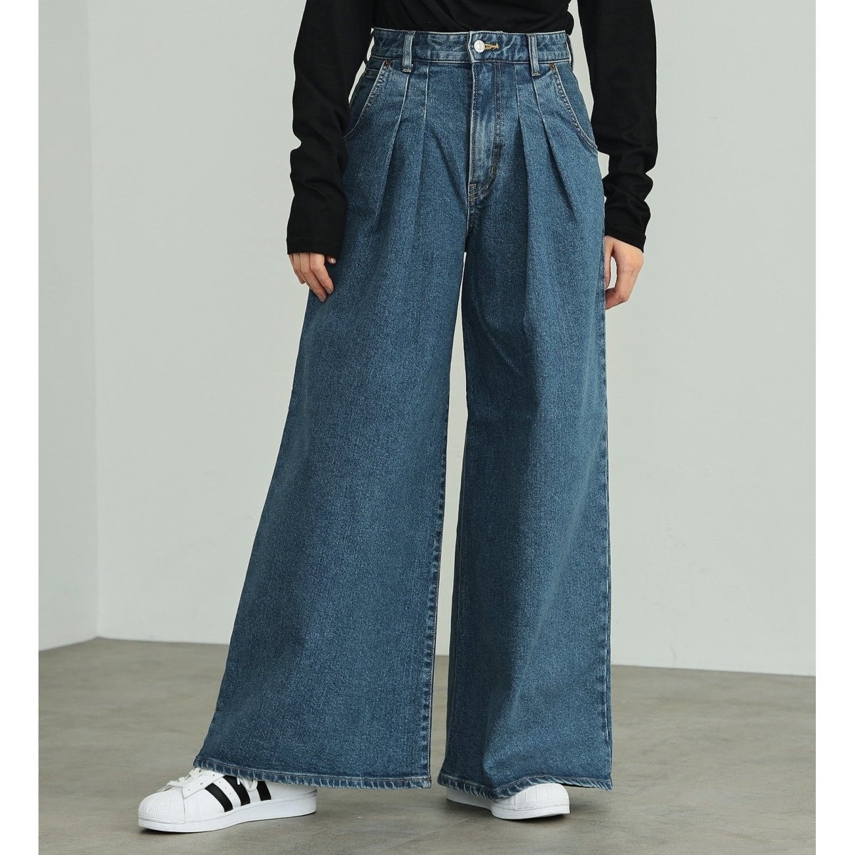 エドウィン（EDWIN）/essentials タックワイドデニムパンツ essentials タックワイドデニムパンツ | エドウィン(EDWIN) | マルイ