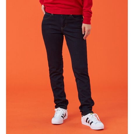 [^ԁFJWH02W-0005]Fabricjbg̗ɖёttȃVM[fނ\荇킹{fBOfށBEDWINfB[XBODY FIRE̒ōłȂ̂ŁAЂƖڌāugvƊ邾łȂAɃ^Cc킹ƂA1ňSĉ߂DꃂmBjbgfނ炵_炩ȕƃXgb`ŒԂ̒płXgXt[ȐSnłBDesign / SilhouetteVGbgJERSEYSԂ̃XXg[gB肩qU͋r̃CɃtBbgAqU牺͒IȃCƂ邱ƂŃqUׂAӂ͂̊ۂ݂Jo[܂Bxg[̃IWJERSEYSuACRB߂̃OXݒő܂łۂۂpcłB