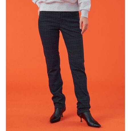 [^ԁFJWM02W-0003]Fabric≷x܂ނƔMʂ̂郌[|GXeƍaۉ̍NёfށBjbg̒悢Ɣ݂̗ǂŁAH܂̎ct܂Œ܂킹閜\fށBDesign/SilhouetteVGbgJERSEYSԂ̃XXg[gB肩qU͋r̃CɃtBbgAqU牺͒IȃCƂ邱ƂŃqUׂAӂ͂̊ۂ݂Jo[܂Bxg̃IW̃pCsOe[vڂACeB߂̃OXݒő܂łۂۂ~p{głB