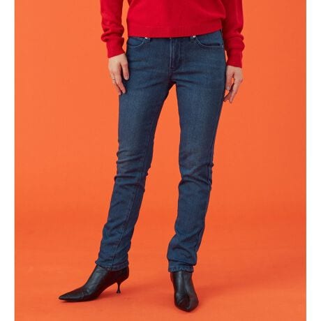 [^ԁFJWM02W-0003]Fabric≷x܂ނƔMʂ̂郌[|GXeƍaۉ̍NёfށBjbg̒悢Ɣ݂̗ǂŁAH܂̎ct܂Œ܂킹閜\fށBDesign/SilhouetteVGbgJERSEYSԂ̃XXg[gB肩qU͋r̃CɃtBbgAqU牺͒IȃCƂ邱ƂŃqUׂAӂ͂̊ۂ݂Jo[܂Bxg̃IW̃pCsOe[vڂACeB߂̃OXݒő܂łۂۂ~p{głB