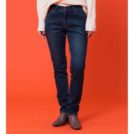 [^ԁFCW326-0003]Material & FabricyfjzF_炩QɐLтmXgXȃXgb`́BɁAĉ݂NъŁAuԂgBODYFIREfނłByubNzfjl̒gƐSn悢Xgb`ɉAщHڗȂꂢ߂ȕ\|CgBiȃR[fBl[gɂ}b`܂BDesign / SilhouetteGƐi肷ȂAr̃CɉAǂȑ̌^̕ɂ₷rXLj[łBEGXgɂ́AtbgtgƃJ[uxg̗pBɂwオɂAtBbgL[v܂BSn̗ǂƈSɒ]̂C17̎dlłBqbv̌ɂA[Nƃ|Pbǧ`ETCY𒲐邱ƂŁA]̏ȂKʂ܂BCoordinatex[VbN5|PbgfUCŁA񂵗͔͂QBG߂ɑ劈􂷂邱̈{́AJWAȃgbvX炫ꂢ߂ȃjbg܂ŁAǂȃR[fBl[gɂRɓ݂܂BgƔrʂ˔Ă邽߁A~̒ԃACeƂĕKĂAėp̍ACełB