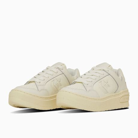 [^:34202170]A[JCufłWEAPONgȟdlɃAWfBkE.V.A.ƃo[gݍ킹āAȂyʂȃAEg\[|CgBAbp[ɂ̓n̂郌U[Ə_炩VZeBbNU[RrgAɂȂ݂₷dlBt@bgV[[X̗p邱ƂŁAS̓IɃ{[oLb`[ȃfUCBJ[́AlXȃX^COɍItzCgAubN/zCg2FWJBq[F4cmiQlTCY24.5cmjETCYɂĈقȂꍇ܂BE̍ꍇ܂B