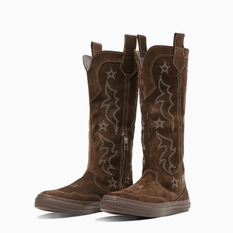 [^:31316780]I[X^[̃p^[AWfBEGX^u[c`[tɂI[X^[B߂̃Jbg̃Abp[ɁA`[tɌp^[NVJȃXeb`ÕfBe[𗎂Ƃ񂾃CpNĝfUCBAbp[̉ɃWbp[zuA₷ɂzdlBRo[X炵̃fUCŜɎU΂߁AXeb`ÖꕔɁuconversev̕ꂽAVѐŜfUC|CgBJ[́Ao[gV_[1J[WJB