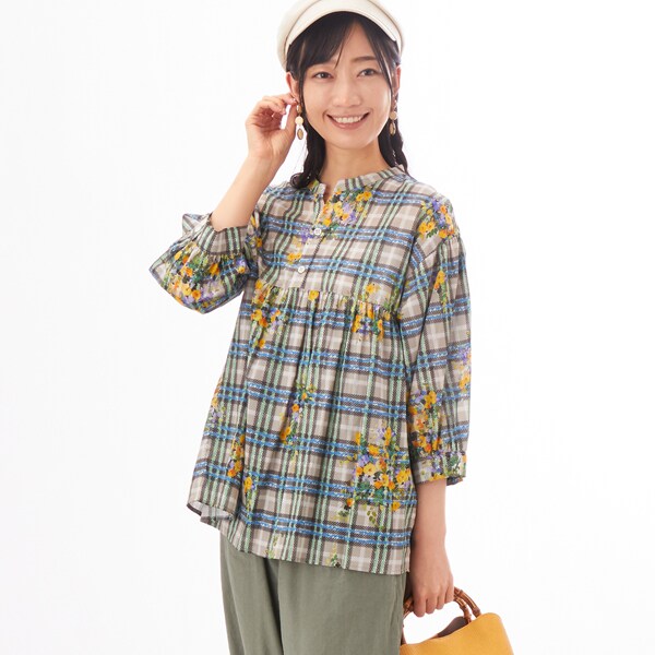 コットンカルゼ ハンドチェックフラワーブーケプリントヘンリーネック