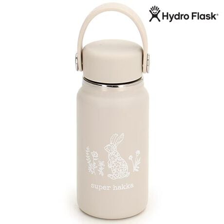 [^:34000353]{guh Hydro Flask Ƃ̃R{[VACeB200ml̃~j}TCY֗ȁA^fMʕt̃}CN{głBWɎ肪tĂ̂Ŏ^т₷AobO⍘ɂԂ牺邱Ƃo܂Btg̃ETM̃vg炵AJ[5F炨Iт܂BeʁF200mldF160gHydro Flask@nChtXN2009NɃAJŒa{guhBnCŐlC܂A2017Nɓ{ɏ㗤Bdǐ^fMZp(TempShield)ɂAۉ6ԁAۗ24Ԏ鍂@\XeX{gWJBAEghA퐶ł̈ݕKɕۂ߂ɐ݌vĂBFH@AH튣@gpsX܂ւ₢킹̍ۂ́AL̕iԂ\tB[iԁF34000353]
