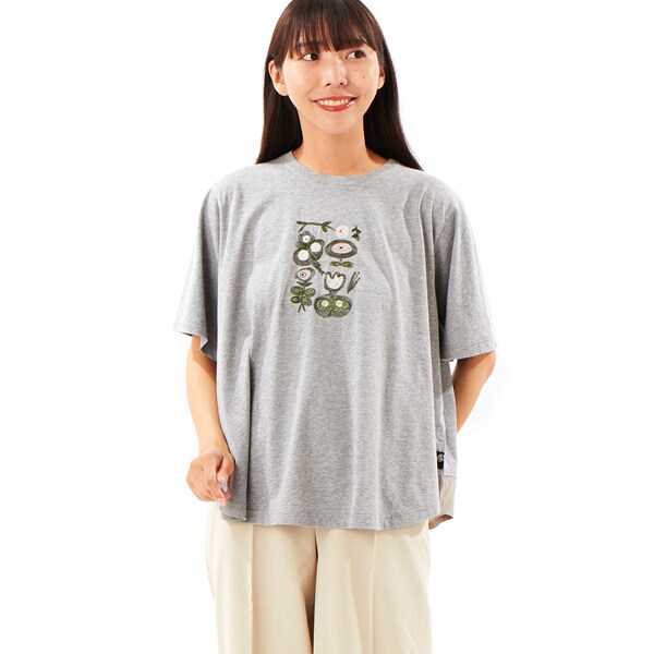 SUPER HAKKA×reiko.matsuno ｢おはな｣刺繍Tシャツ | スーパー