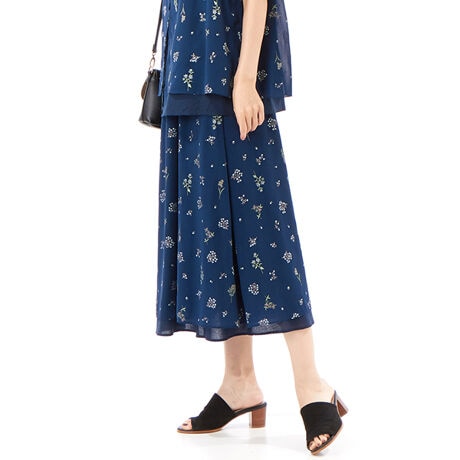 [^:34170053]GXeVtHɁAՂƗ̊̂邨ԕvg؂₩ȃtAXJ[gBuCYHƂ́AMƖcޓȐɃOb^[vg{HłB̊AhĴ悤ȑȂAĜ悢eLX^CɎdグ܂BG߂킸pofފŁAɂ͕ʒn60[̂܂B2d˂ƂȂĂACɂp܂Bfނ̃xXgARrJbg\[Ƃ̃ZbgAbvR[fBl[g߁BEGXg̓SRŉKȗSnłBF􂢓X܂ւ₢킹̍ۂ́AL̕iԂ\tB[iԁF34170053]