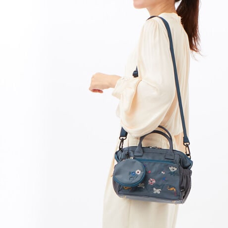 [^:34010553]|[`t̃~j{XgV_[obOBglantaŐlC̃{Xg^CvXɃRpNgɂȂ܂BƂVGbg炵Atgɂ͎O\ȃ~j|[`tĂ܂Btg|Pbgƃ~j|[`ɂ̓JtȂԂ̎hJ{܂Bwʂ̓e[vtŁA߂̃L[P[XɎt\ȎdlƂȂĂ܂B{̏d:400g|[`d:30gO|Pbg:5|Pbg:2X܂ւ₢킹̍ۂ́AL̕iԂ\tB[iԁF34010553]