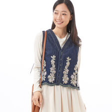 ライトオンスデニム スカラップブロッサムヴァイン刺繍デニムベスト
