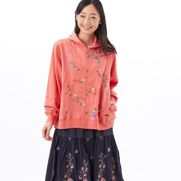 タイニーフラワーワルツ刺繍裏毛フーディ | スーパーハッカ(SUPER