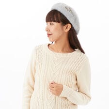 スーパーハッカ(SUPER HAKKA)のフラワーワンポイント刺繍シャギーベレー帽