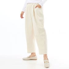 スーパーハッカ(SUPER HAKKA)のコットンストレッチ細コーデュロイオーバルパンツ