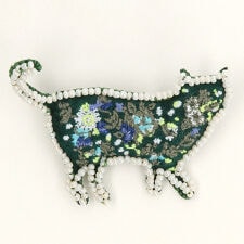 刺繍ブローチ｢ネコ｣