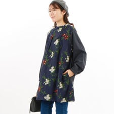 スーパーハッカ(SUPER HAKKA)のレーヨンナイロンアクリルトレイリングブルームカットジャカード+コットンツイルチュニックブラウス