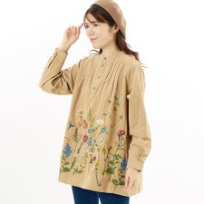 ソフトコーデュロイスタンディングフラワー刺繍チュニックブラウス