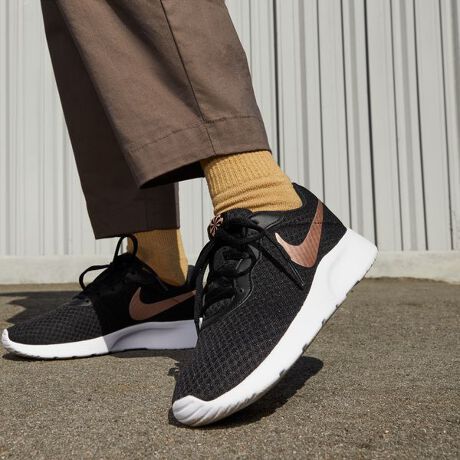 ナイキ ウィメンズ タンジュン Wmns Nike Tanjun Nn ナイキ Nike Dj6257 ファッション通販 マルイウェブチャネル ナイキ ウィメンズ タンジュン Wmns Nike Tanjun Nn ナイキ Nike Dj6257 ファッション通販 マルイウェブチャネル