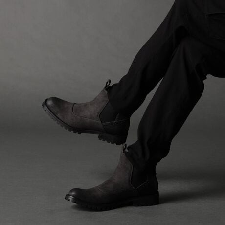 [^ԁF5564-7003]fUĈ݂^N\[̃TChSAu[cgDXvǑV[vȃVGbgŏגYȃXg(،^)̗pĂ܂̌`؂ւfUCȂǋȐӎYȃCIŤ_Iꂽṽq[JE^[ANZgłC\[̓tBbg̍\tgȃ^Cv̗p^N\[̓Ro𒣂oԂɂTmmEVAݤ݂̂{[oȂyʊENbV߂Ă܂uhXg[Ȃǋ@\duhɑ̑OɃXgbvtĂ܂̂ŗ₷łgDɂ͎ƂɂdグH߂ɓďd̂镵͋Co܂Y߂JWAȑgݍ킹̑ǂ̂œ~̃R[fBl[g̕LĂ܂iEVAƂͤG`rj[AZe[g̓Ƃ\[fނ̓ł EVA ͎RɐLk̂GXg}[ |}[fނŤOꂽ_炩Ə_񋟂܂)TCYܐɎ̐(Ƃ)̂郉XgȂ̂őS邩m܂񡃏CYׂ͂ߤXj[J[TCY27.5cm(US 9 1/2)̕27.5x27.0cmłƃCYׂ26.5b̕27.5E߂܂BfރAbp[fޤ19CgO[39`R[ͤkobN̕\ʂɔ烀vg̓VZeBbNU[49ubNͤV{̃G{XH{\tgȃVZeBbNU[@̃Zebh@ӓ_Ȅi͎Ƃɂ鐻iH{Ă܂H̓㤐FZW__قȂ褃J[TCYɂđ̌덷ꍇ܂iHȂł͂̕ƂĂy݂摜̏i̓Tvłۂ̏iƂ͎dlEHETCYEfނ኱قȂꍇ܂ fډ摜̏i̐FͤBeꏊ̓ȂǂɂFقȂČꍇ܂i̐FͤnAbv̉摜QƂ܂ql̂gPCEX}[gtH̃j^[ȂǂɂFقȂČꍇ܂\߂̏ゲ