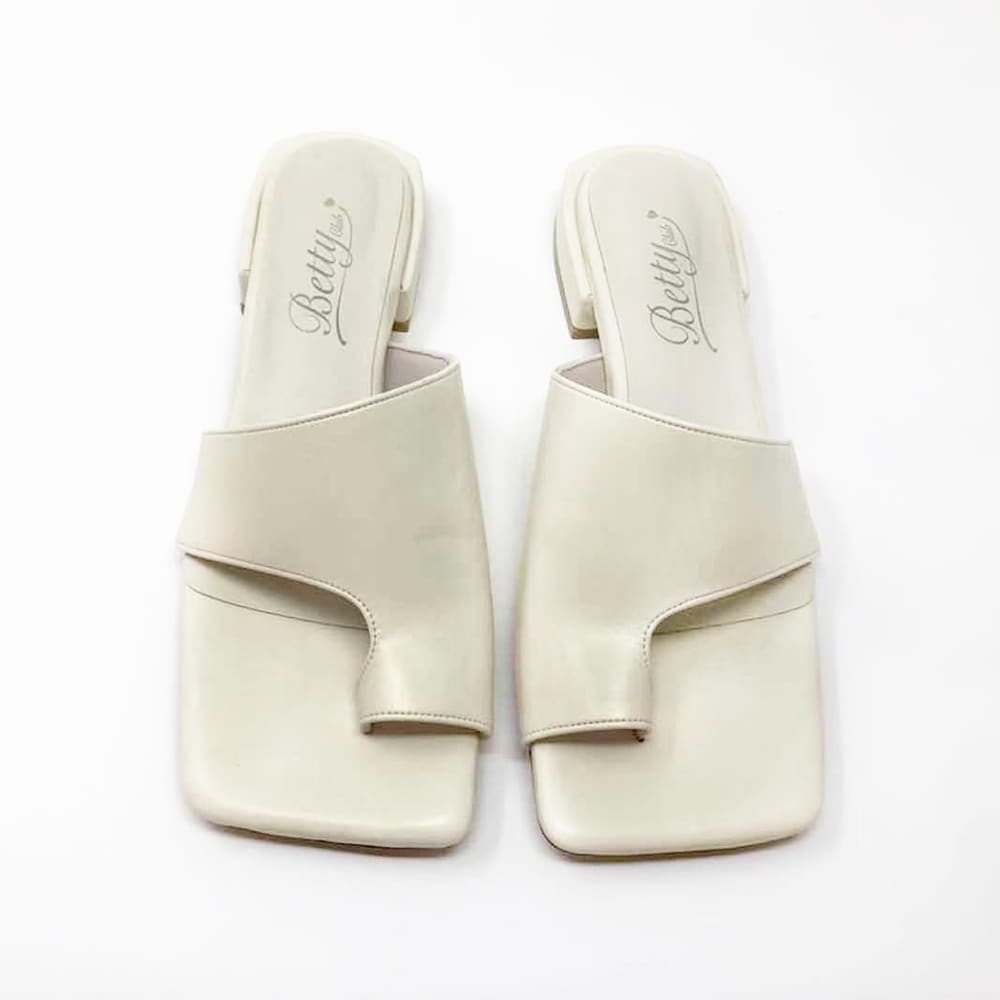 [}C]ytďizXNGAgOT_/xeBNuiBETTYCLUBj AC{[