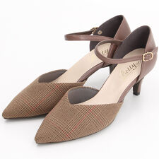 ベティクラブ(BETTYCLUB)の【23秋冬新作】アーモンドトゥ Vカットセパレートパンプス