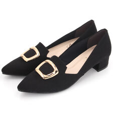 ベティクラブ(BETTYCLUB)の【23秋冬新作】スクエアゴールドバックル パンプス