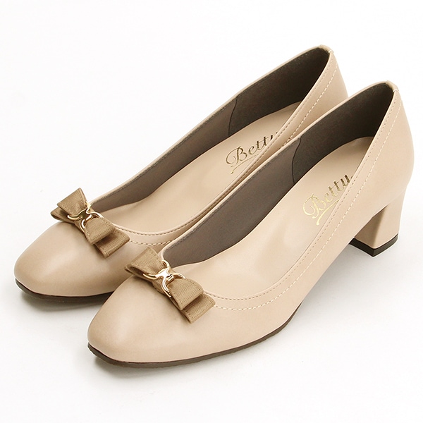 25秋冬新作】モチーフリボン ポインテッドトゥ パンプス | ベティ