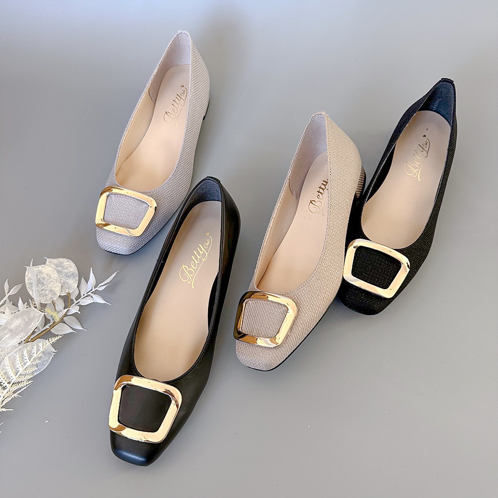 定番商品】バックル スクエア パンプス | ベティクラブ(BETTYCLUB