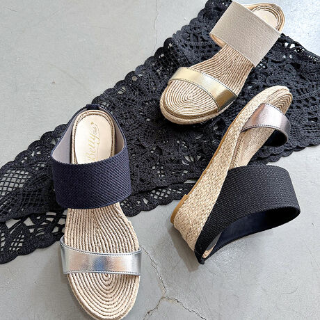 yBetty Club 25SSV쏤izEȒPȂ̂͂ȃ~[T_BG̗ǂ\tgȒ~ŁAẴx^XgXa炰Ă܂Bbz[h鑾Abp[sSȃfUCłBi摜́A̓p\RȂǂ̎gpɂAۂ̐FƈقȂČꍇ܂B\߂B[^:BC730]