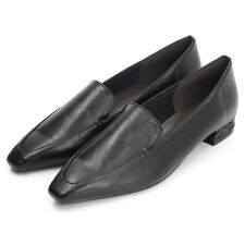 【定番商品】ポインテッドトゥ ローファーパンプス