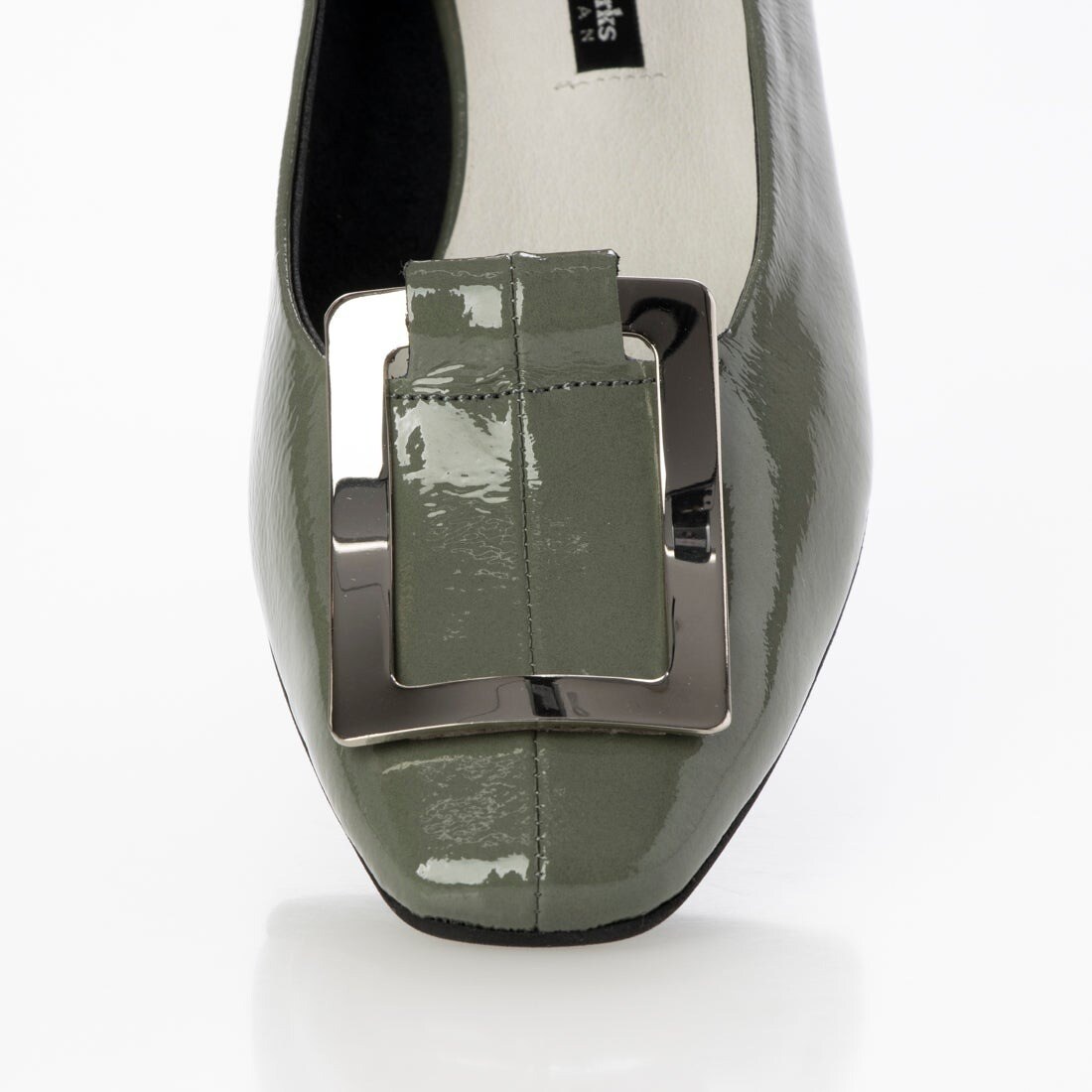 24春夏新作フラット本革スクエアトウバックル付きパンプス