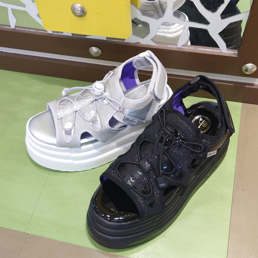 ミネトンカ/ MINNETONKA POSEY 厚底サンダル サイズ: 7 ミネトンカ/ MINNETONKA POSEY 厚底サンダル サイズ: 7