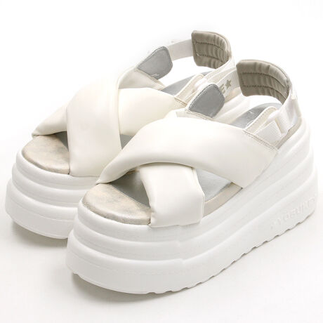 Ƃ{[̂tH킢炵pfbgT_lC̎Oi\[fUCœBVvȃfUCȂ̂ŕLX^CŊ􂵂Ăꂻ1BvbgtH[̃\[͌X΂ȂS|ɂA[߂̃Abp[fUCƍ킹Ĉ芴̂闚SnłBxNdl̃obNxgȒPɒE\B[^:2710047]