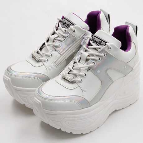 Vvȃ{fB[ɃJVŃANZgvXAX߂ȂܐŃ{[EX|[eB[}lCyɗX^CbVȌXj[J[AfUCłB^bNJ[Rrl[V{ȃGbZXdグ܂B@\[̓NbVǂAJbvC\[dlŃtBbgǂSȂSnłB @YTCY(26.0/27.0/28.0cm) No.2608146 J[WJ͈قȂ܂B[^:2601183]