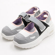 ヨースケ(YOSUKE)のストラップスニーカー