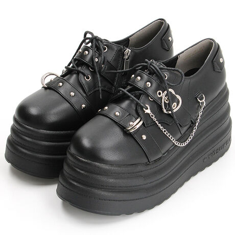 lC̎Oi\[gV삪I@xgO`F[gĂ҂n[hȕ͋CAăobNɂ̓n[g`[tgĂ킢炵vXfUCłB\[̃NbV́Ŋ̃fUCƕςȂSnB[^:2710051]