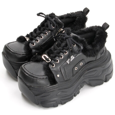 {[̂\[AƂtH͓IȒԃXj[J[Ƀ{AV[YACeÎ݂ACeɎdグ܂B@NbV̗ǂ\[͌X΂Ȃ߁AC\[̓Jbv\[dlȂ̂ň芴tBbgE炭炭ȗSnłB[^:4460116]