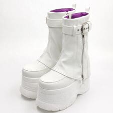 ヨースケ(YOSUKE)の厚底カバーブーツ