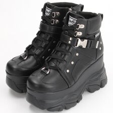 厚底スニーカー