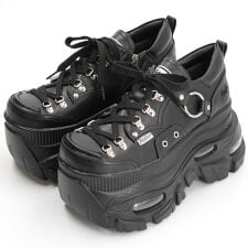 厚底スニーカー