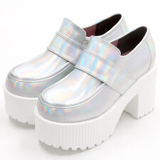 厚底ローファー