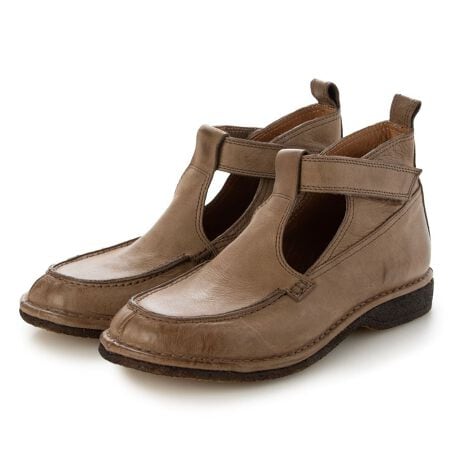 [^:51279]ԂȃgDTXgbv̏c̃oXAbXbLƌĂ܂B}bgȎ̃bNXU[͗TChɂ͏łŃVhEALXgV[vɌ悤ȎdグɂȂĂ܂BNԒԂƂȂ^bŃAH炵T߂ȃ_[NVo[ŒĂ܂B@ʂ킸ɎCĎdグvȂ̂ŁAN[݈͐ՂAۂɂ͊@E߂܂B