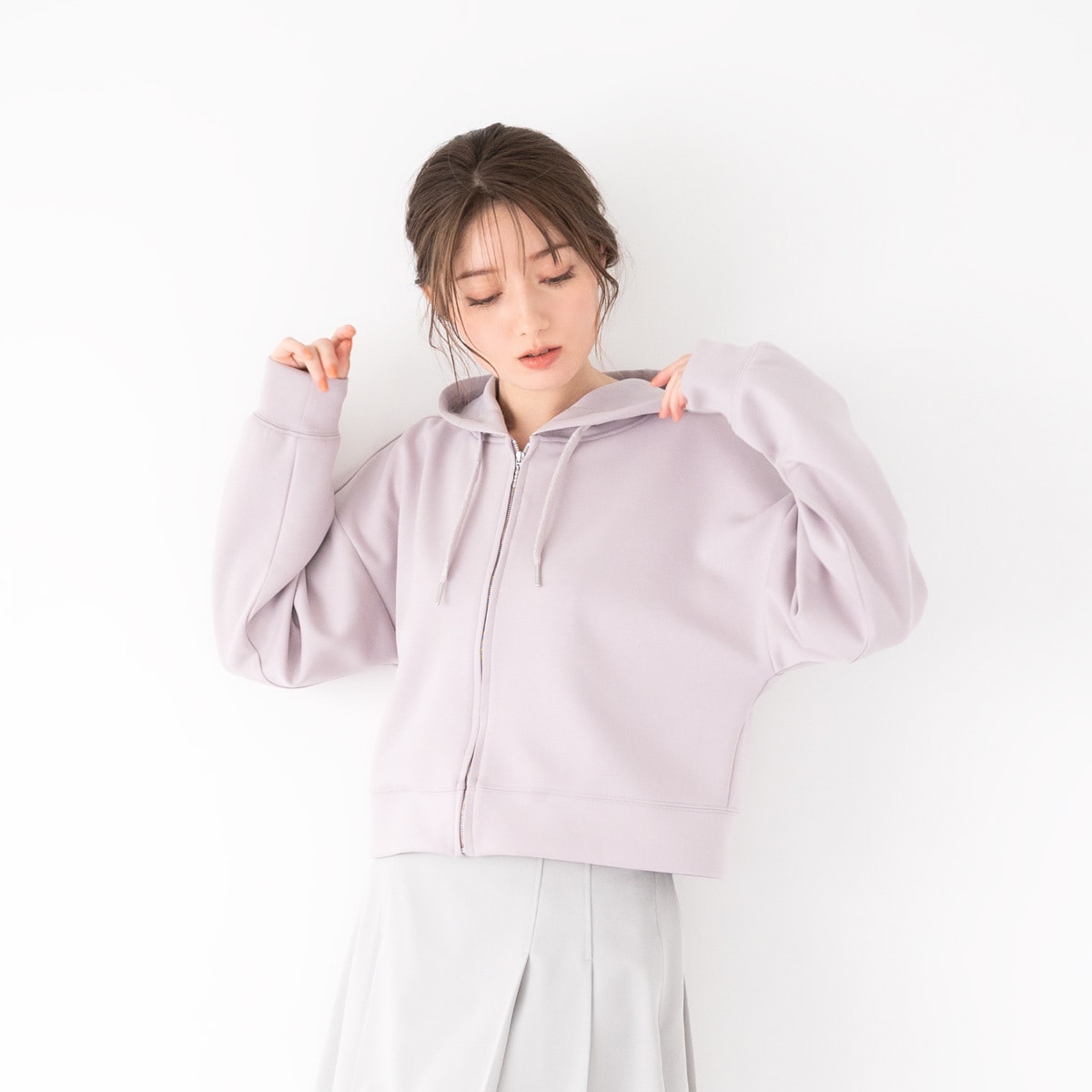 クロップドフードジップアップ | ファッション通販サイト NUGU