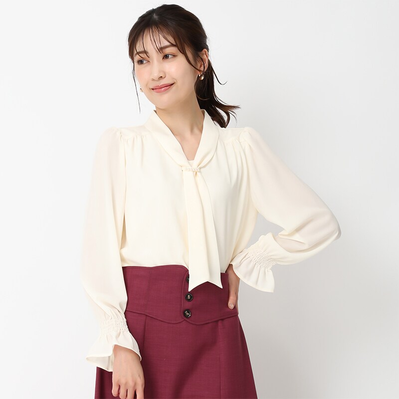 【24秋冬新作】パールボウタイブラウス/MM438112 24秋冬新作】パールボウタイブラウス/MM438112 | ミッシュ