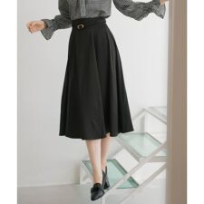 ミッシュマッシュ(MISCH MASCH)の揺れるたびに華やぐ、レディな美シルエット　2025秋冬新作 ベルト付きフレアスカート