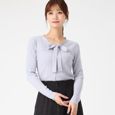 ミッシュマッシュ(MISCH MASCH)の存在感あるケーブル編みと映えるボウタイで大人可愛く。2025秋冬新作 配色ボウタイケーブルニット