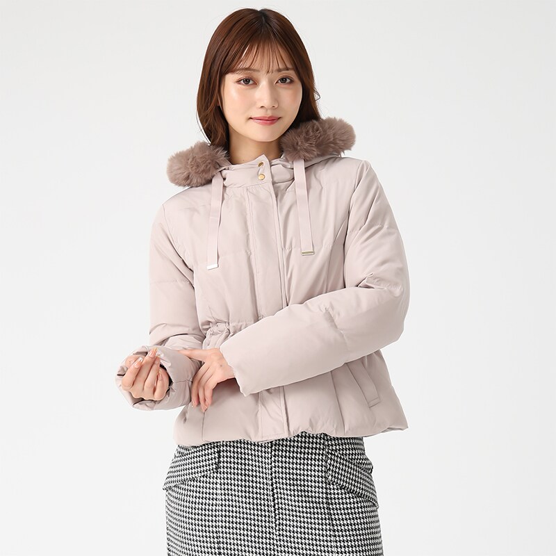 上品リボンと調整ウエストで着映える万能アウター。025秋冬新作