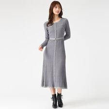 ラメ配色で華やかに。細見えリブがスタイルUP叶える。2025秋冬新作 ラメ配色ニットワンピース