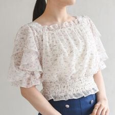 2026春夏新作 フラワーシャーリングブラウス