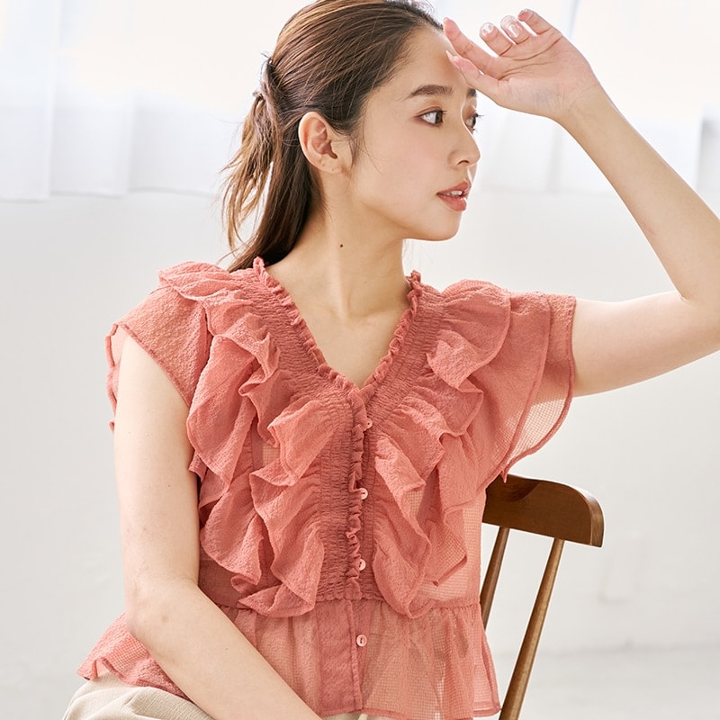 美品 MIUMIU フロントシャーリングベアトップブラウス 手洗い可】シャーリング×フリルで華やかに。2026秋冬新作 シャーリング